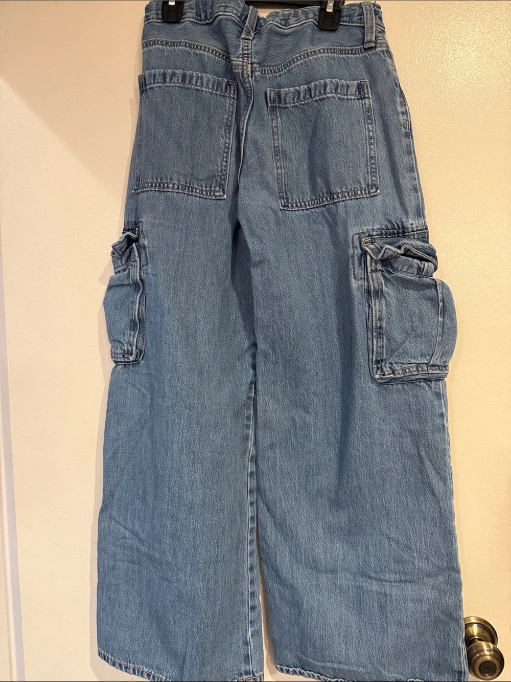 Old Navy Light Blue Wide-Leg Cargo Jeans for Women